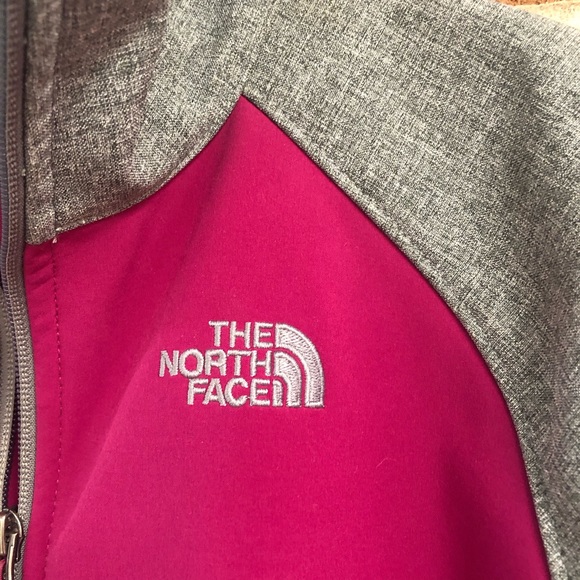 The North Face Jacket - Picture 3 of 5